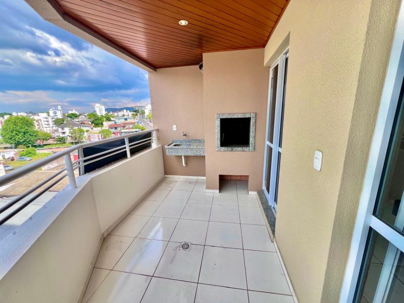 Apto 2 quartos  no bairro CENTRO em LAGES