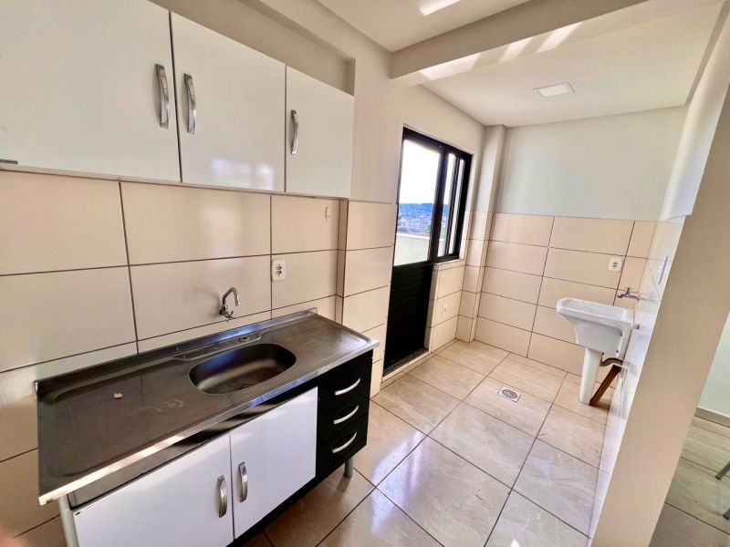 Apto 2 quartos  no bairro CENTRO em LAGES