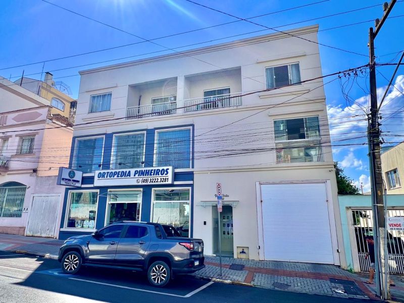 Apto 2 quartos  no bairro CENTRO em LAGES