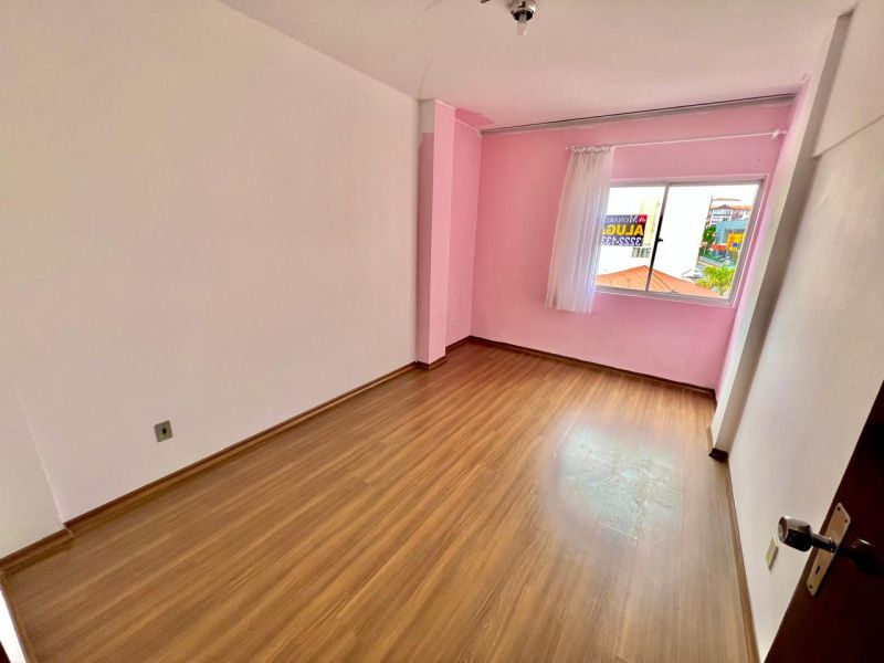 Apto 2 quartos  no bairro CENTRO em LAGES