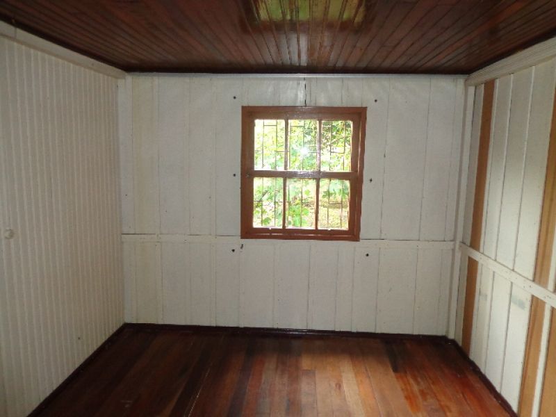 Casa 2 quartos  no bairro CORAL em LAGES