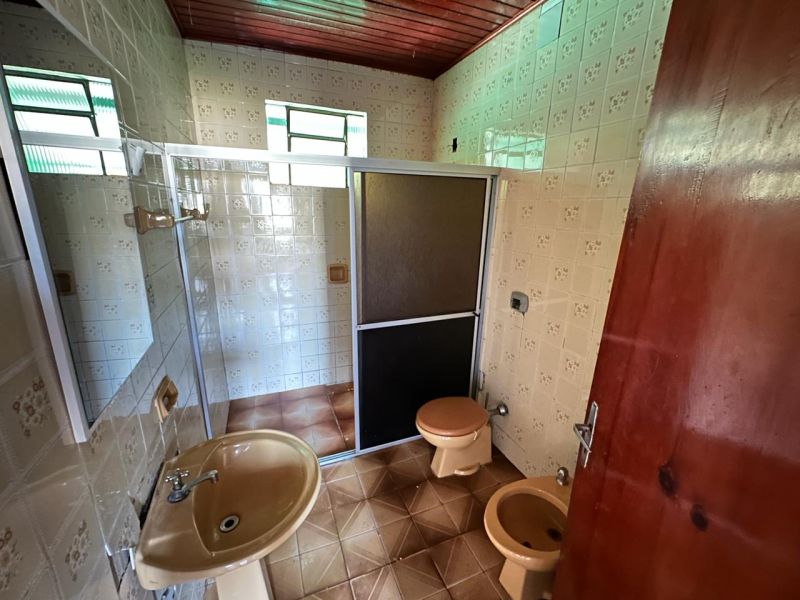 Casa 4 quartos  no bairro MARIA LUIZA em LAGES