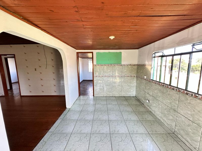 Casa 4 quartos  no bairro MARIA LUIZA em LAGES