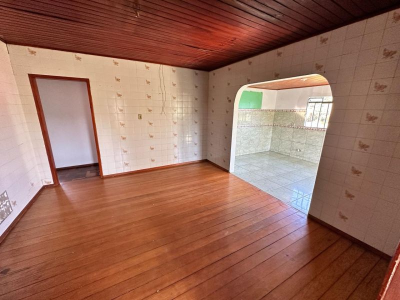 Casa 4 quartos  no bairro MARIA LUIZA em LAGES