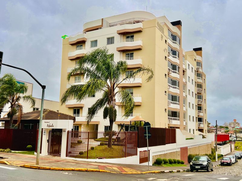 Apto 2 quartos  no bairro CENTRO em LAGES