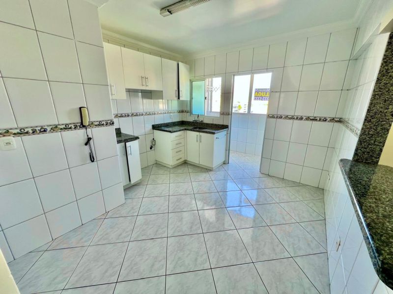 Apto 2 quartos  no bairro CENTRO em LAGES