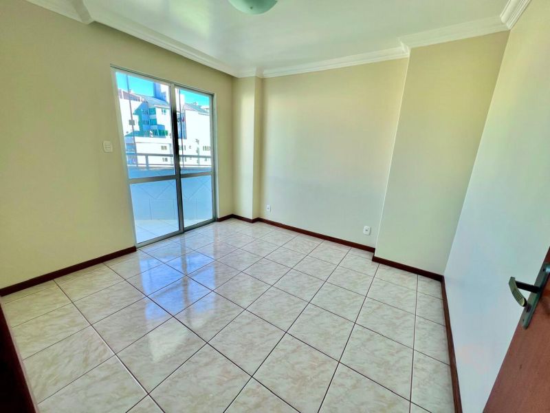 Apto 2 quartos  no bairro CENTRO em LAGES