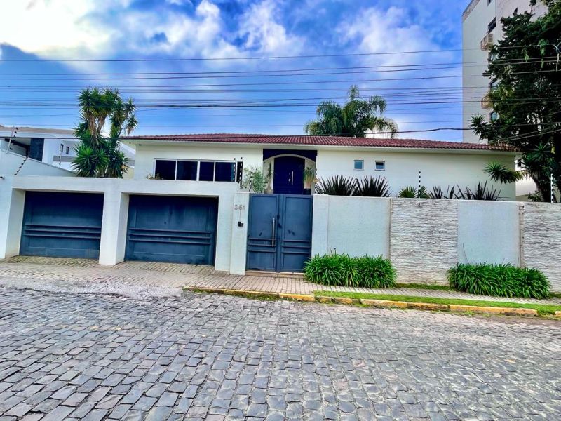 CASA - Centro - Lages