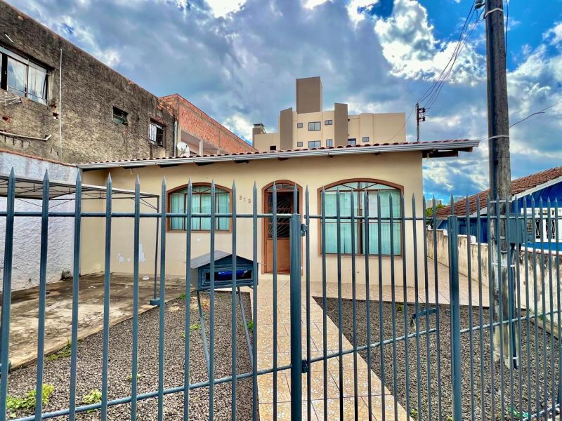 Casa 3 quartos  no bairro SÃO CRISTÓVÃO em LAGES