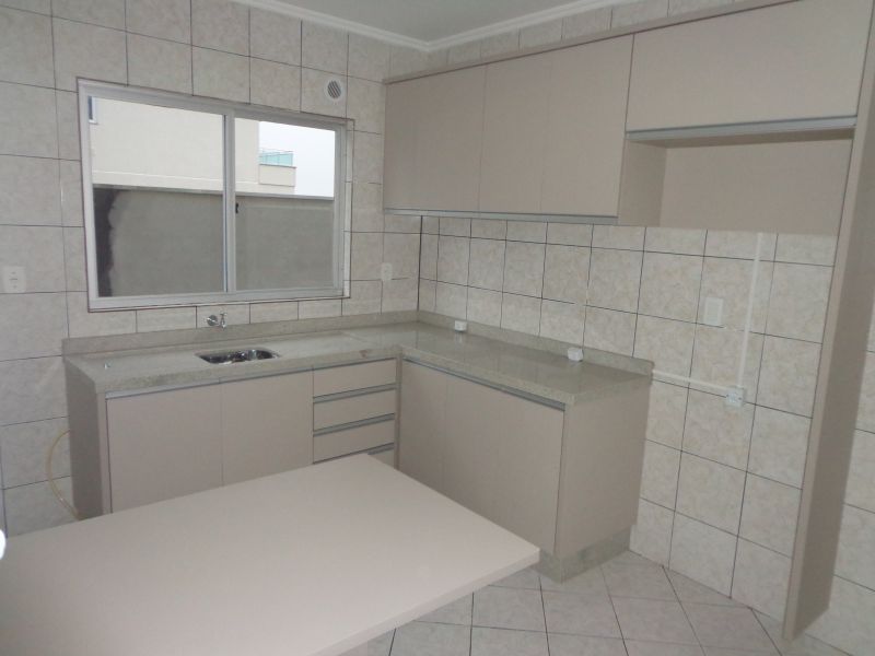 Apto 2 quartos  no bairro CORAL em LAGES