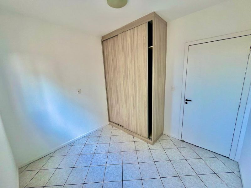 Apto 2 quartos  no bairro CORAL em LAGES