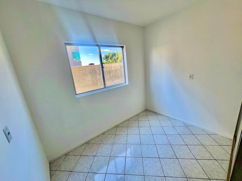 Apto 2 quartos  no bairro CORAL em LAGES