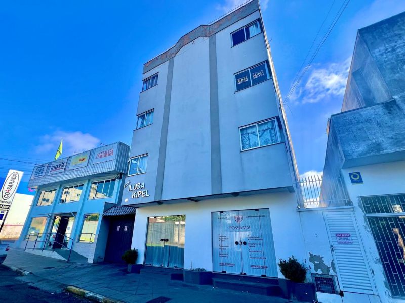 Apto 2 quartos  no bairro CORAL em LAGES