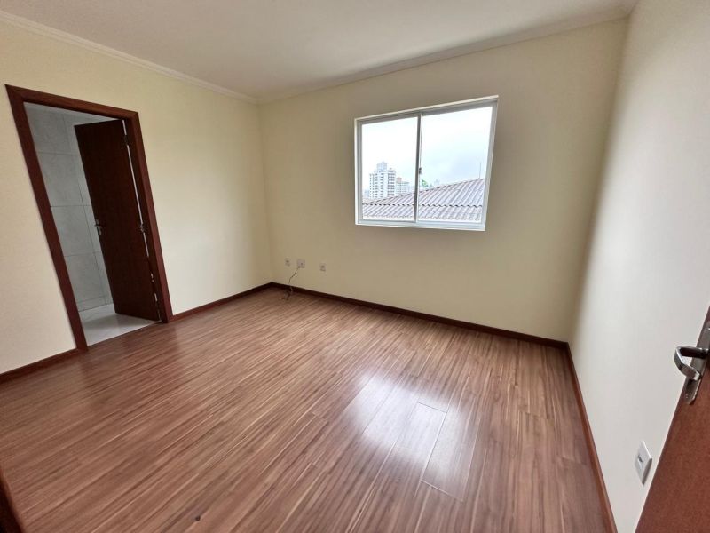 Apto 2 quartos  no bairro UNIVERSITÁRIO em LAGES