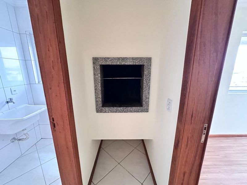 Apto 2 quartos  no bairro UNIVERSITÁRIO em LAGES