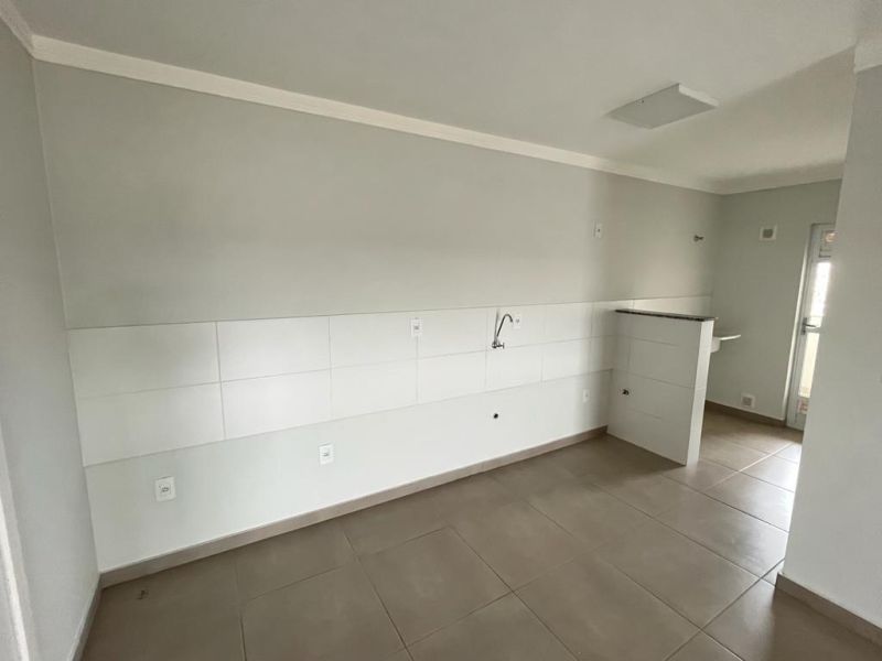 Apto 2 quartos  no bairro FREI ROGÉRIO em LAGES
