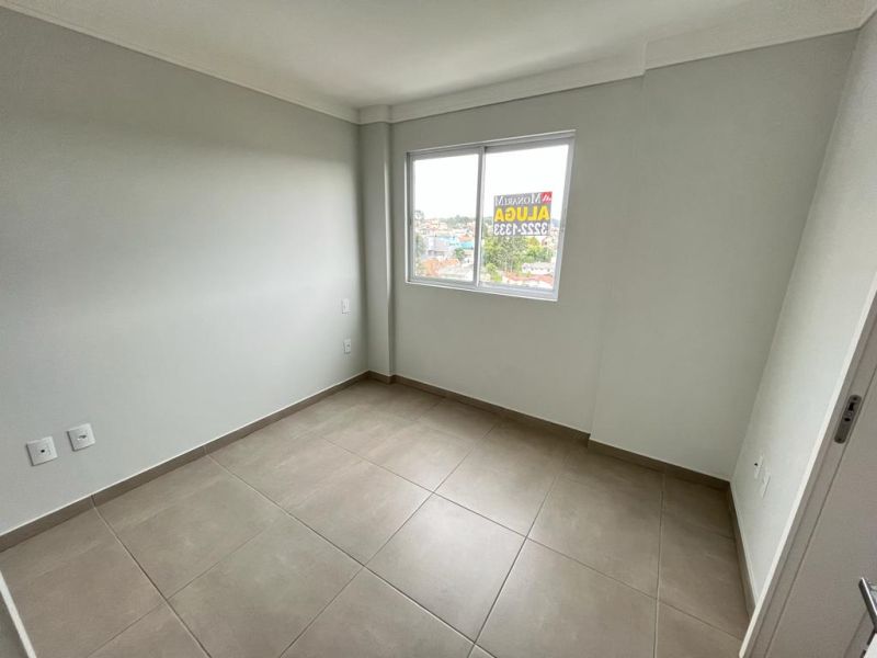 Apto 2 quartos  no bairro FREI ROGÉRIO em LAGES