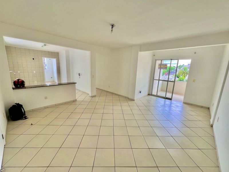 Apto 2 quartos  no bairro CORAL em LAGES