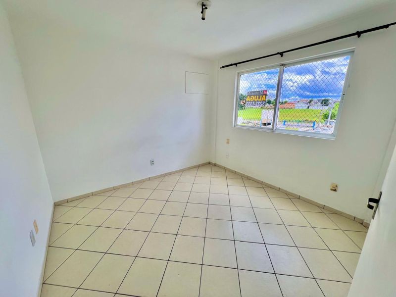 Apto 2 quartos  no bairro CORAL em LAGES