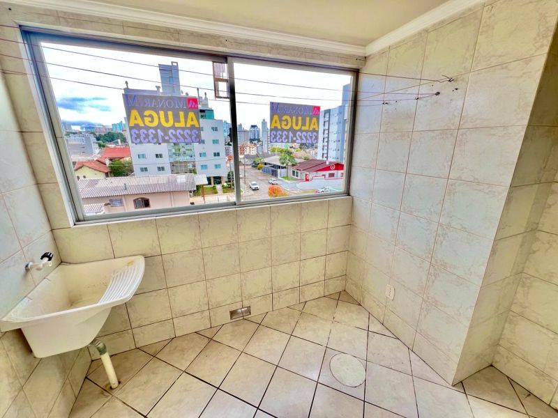 Apto 2 quartos  no bairro UNIVERSITÁRIO em LAGES