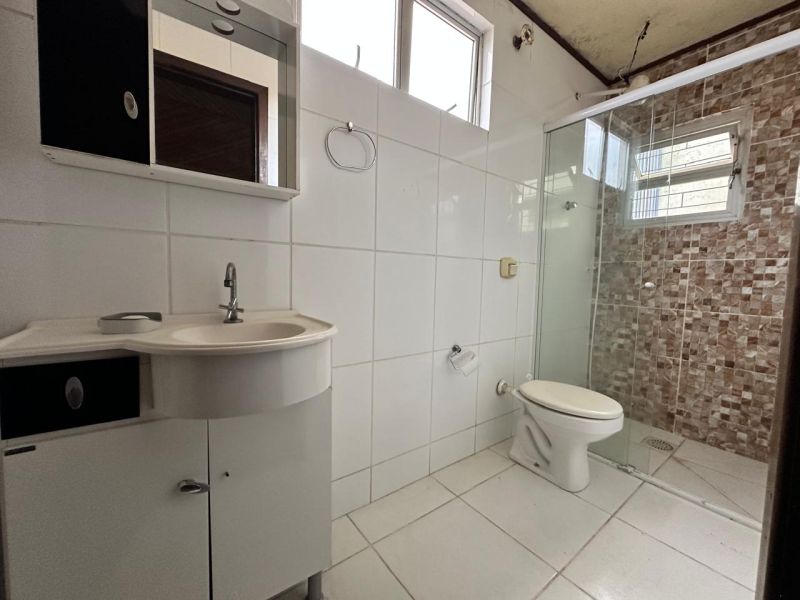 Casa 3 quartos  no bairro CONTA DINHEIRO em LAGES