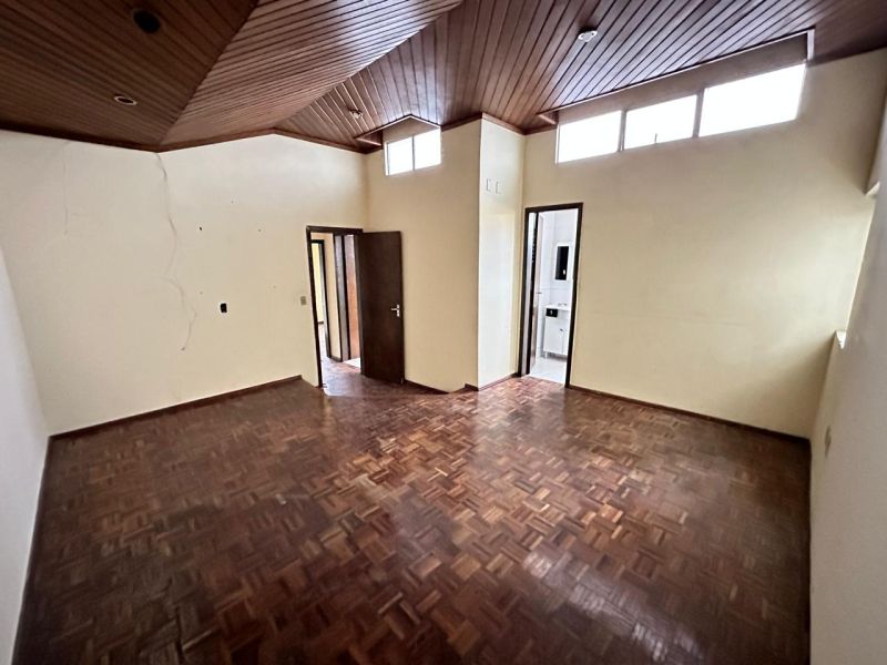 Casa 3 quartos  no bairro CONTA DINHEIRO em LAGES