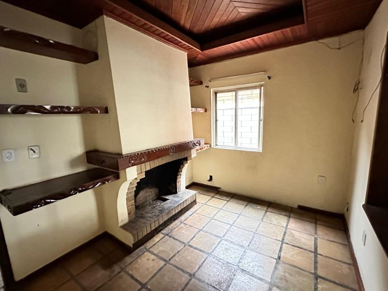 Casa 3 quartos  no bairro CONTA DINHEIRO em LAGES