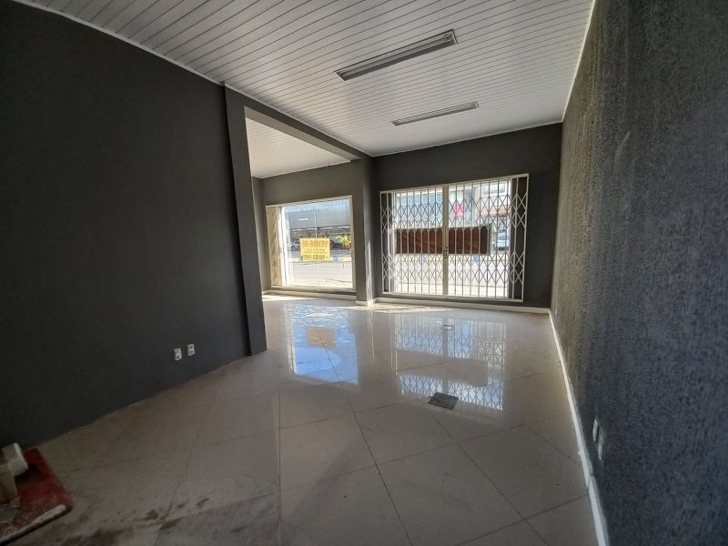 Sala no bairro CORAL em LAGES
