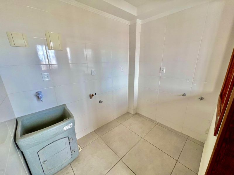 Apto 2 quartos  no bairro CORAL em LAGES