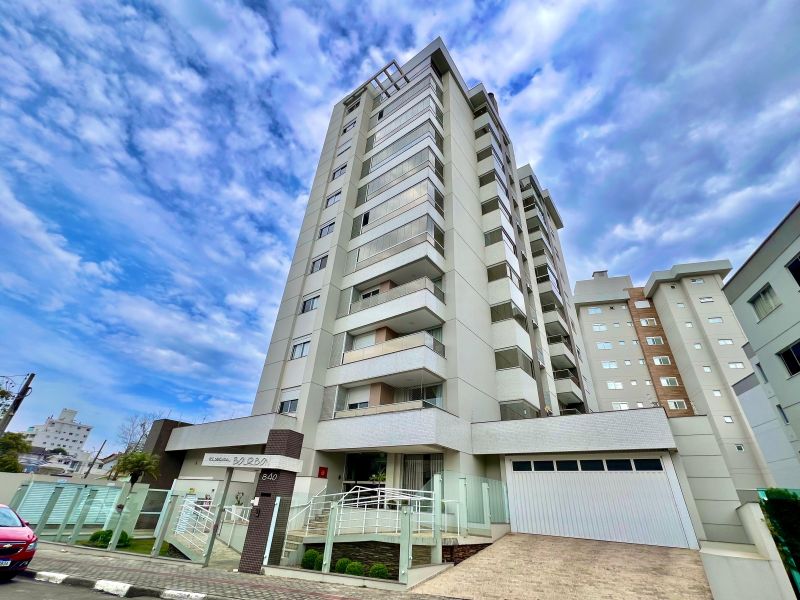 Apto - Centro - Lages