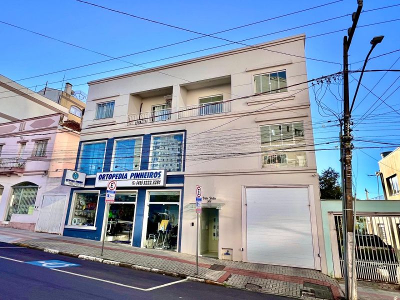 Apto 2 quartos  no bairro CENTRO em LAGES