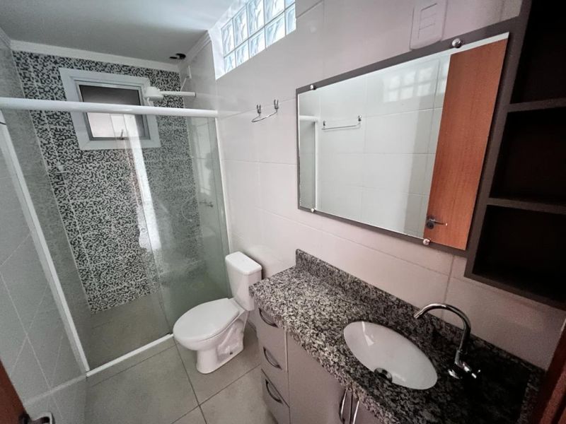 Apto 2 quartos  no bairro CORAL em LAGES