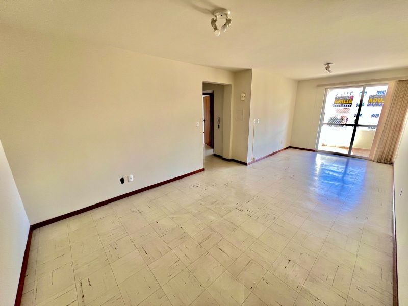 Apto 2 quartos  no bairro UNIVERSITÁRIO em LAGES