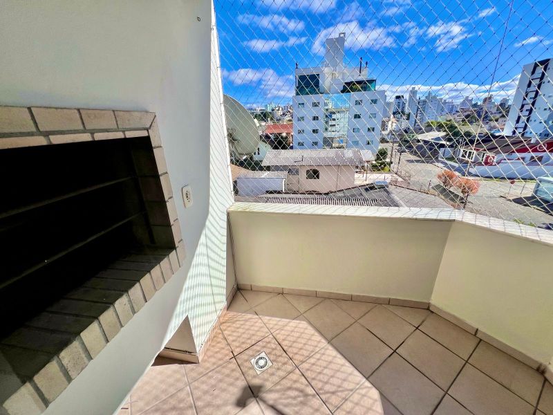 Apto 2 quartos  no bairro UNIVERSITÁRIO em LAGES