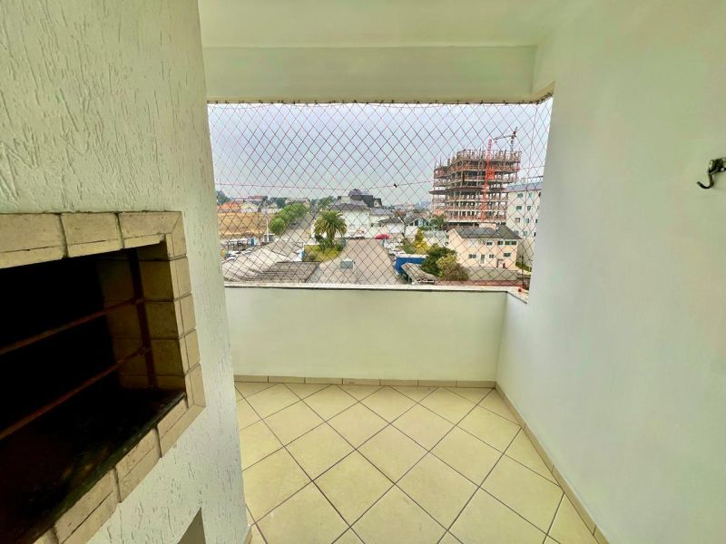 Apto 2 quartos  no bairro CORAL em LAGES