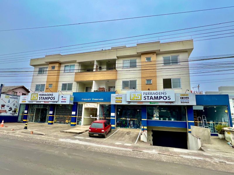 Apto 2 quartos  no bairro CORAL em LAGES