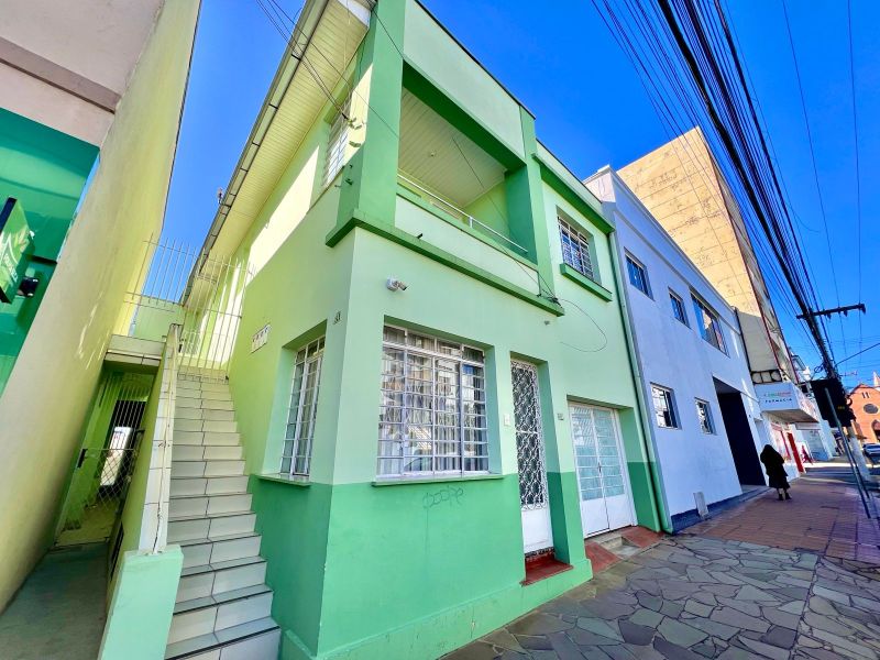 Apto 3 quartos  no bairro CENTRO em LAGES