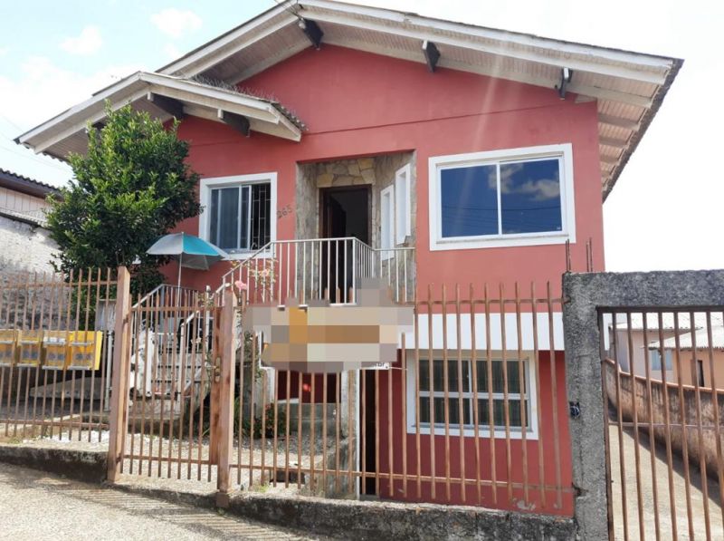 Apto 2 quartos  no bairro BRUSQUE em LAGES