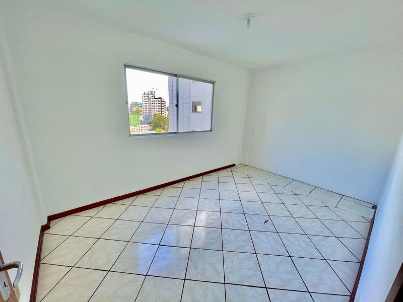 Apto 3 quartos  no bairro CENTRO em LAGES