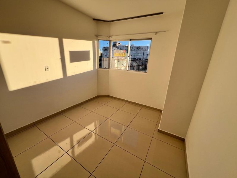 Apto 2 quartos  no bairro CORAL em LAGES