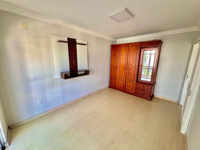 Apto 3 quartos  no bairro CENTRO em LAGES