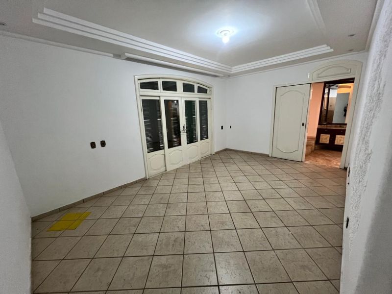 Casa 5 quartos  no bairro CENTRO em LAGES