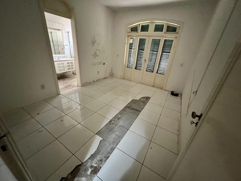 Casa 5 quartos  no bairro CENTRO em LAGES
