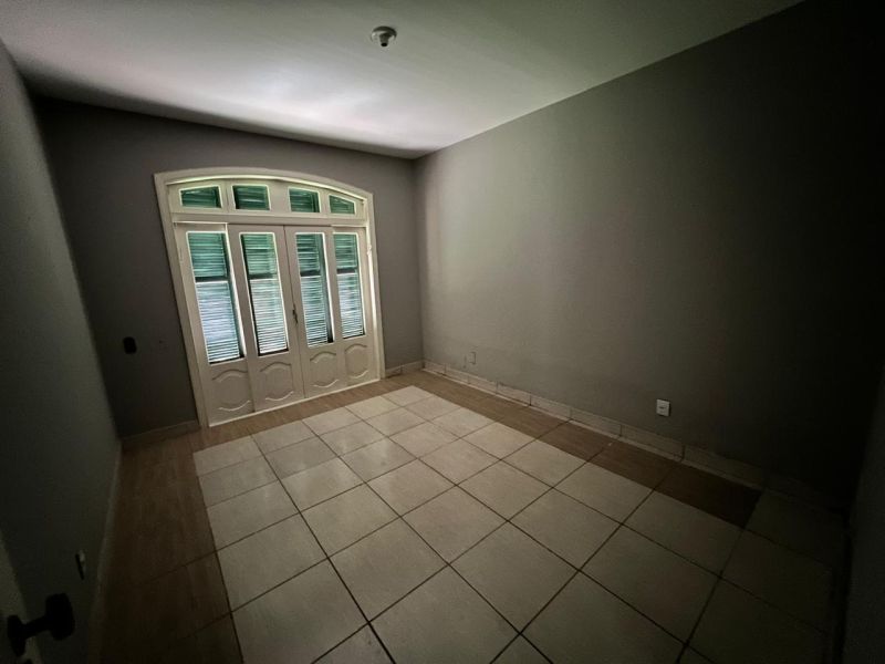Casa 5 quartos  no bairro CENTRO em LAGES