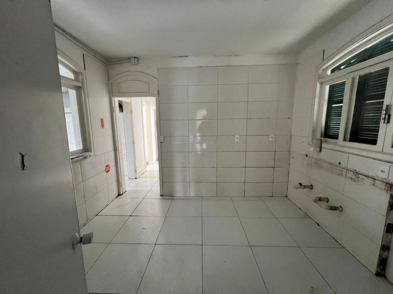 Casa 5 quartos  no bairro CENTRO em LAGES
