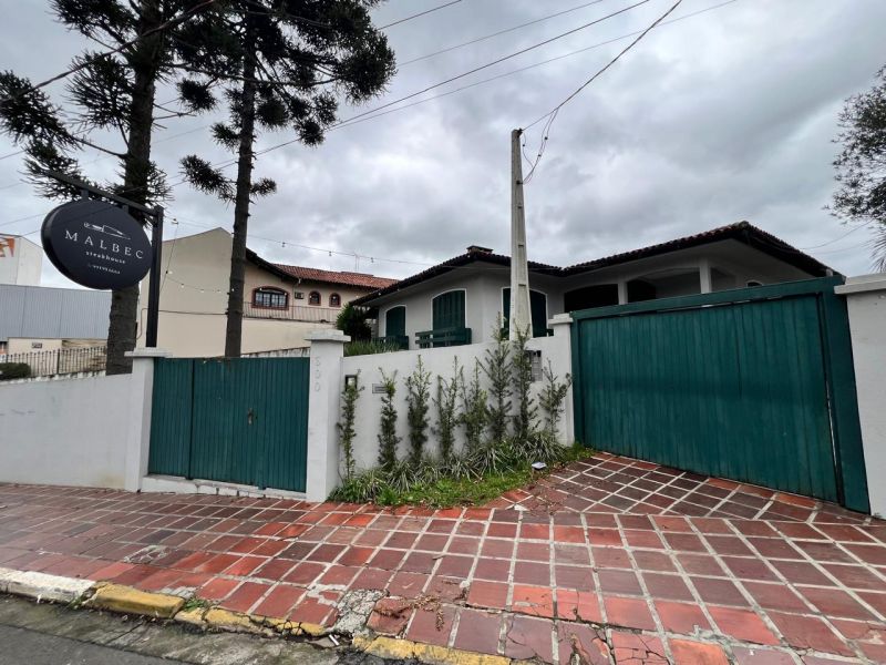 Casa 5 quartos  no bairro CENTRO em LAGES