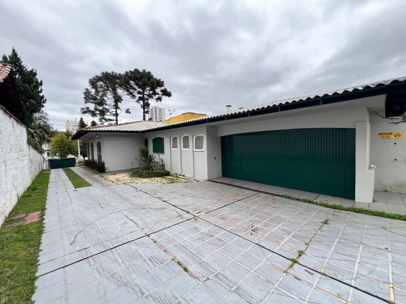 Casa 5 quartos  no bairro CENTRO em LAGES