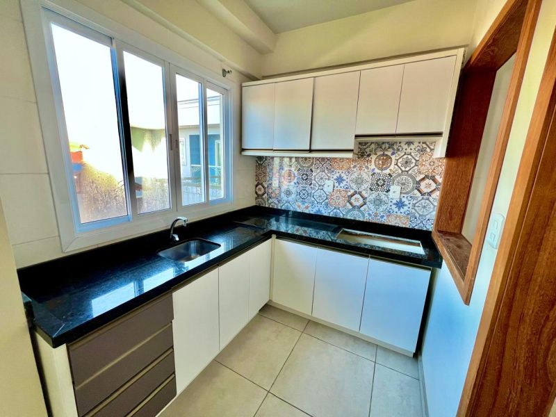 Apto 2 quartos  no bairro CORAL em LAGES