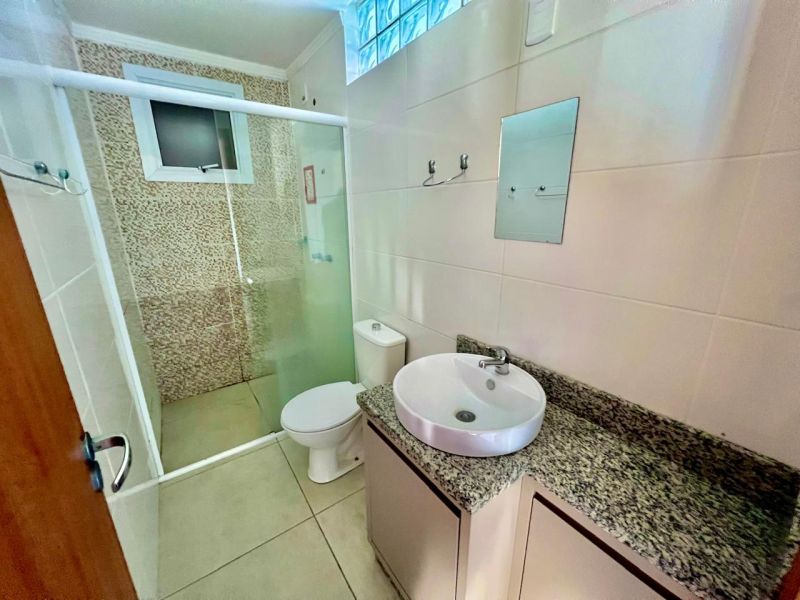 Apto 2 quartos  no bairro CORAL em LAGES