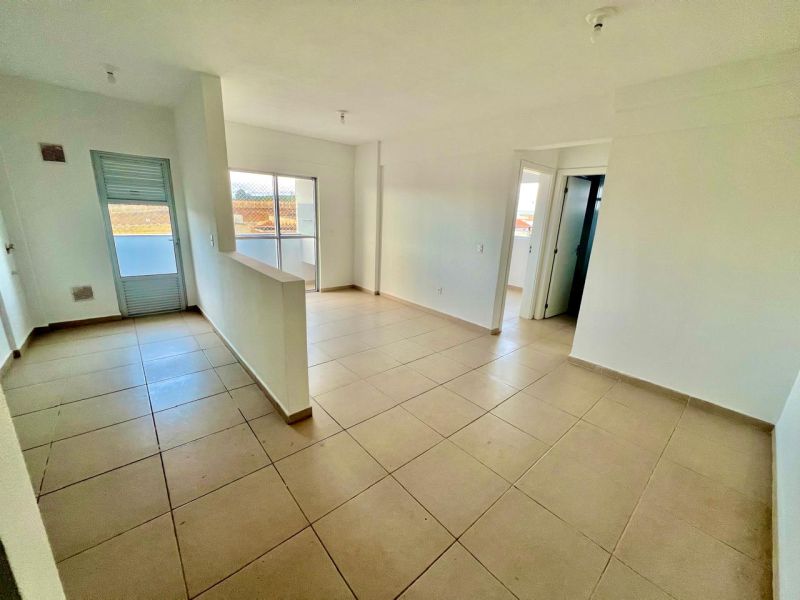 Apto 2 quartos  no bairro GUARUJÁ em LAGES